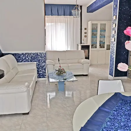 Capitan Shonny בית אירוח *